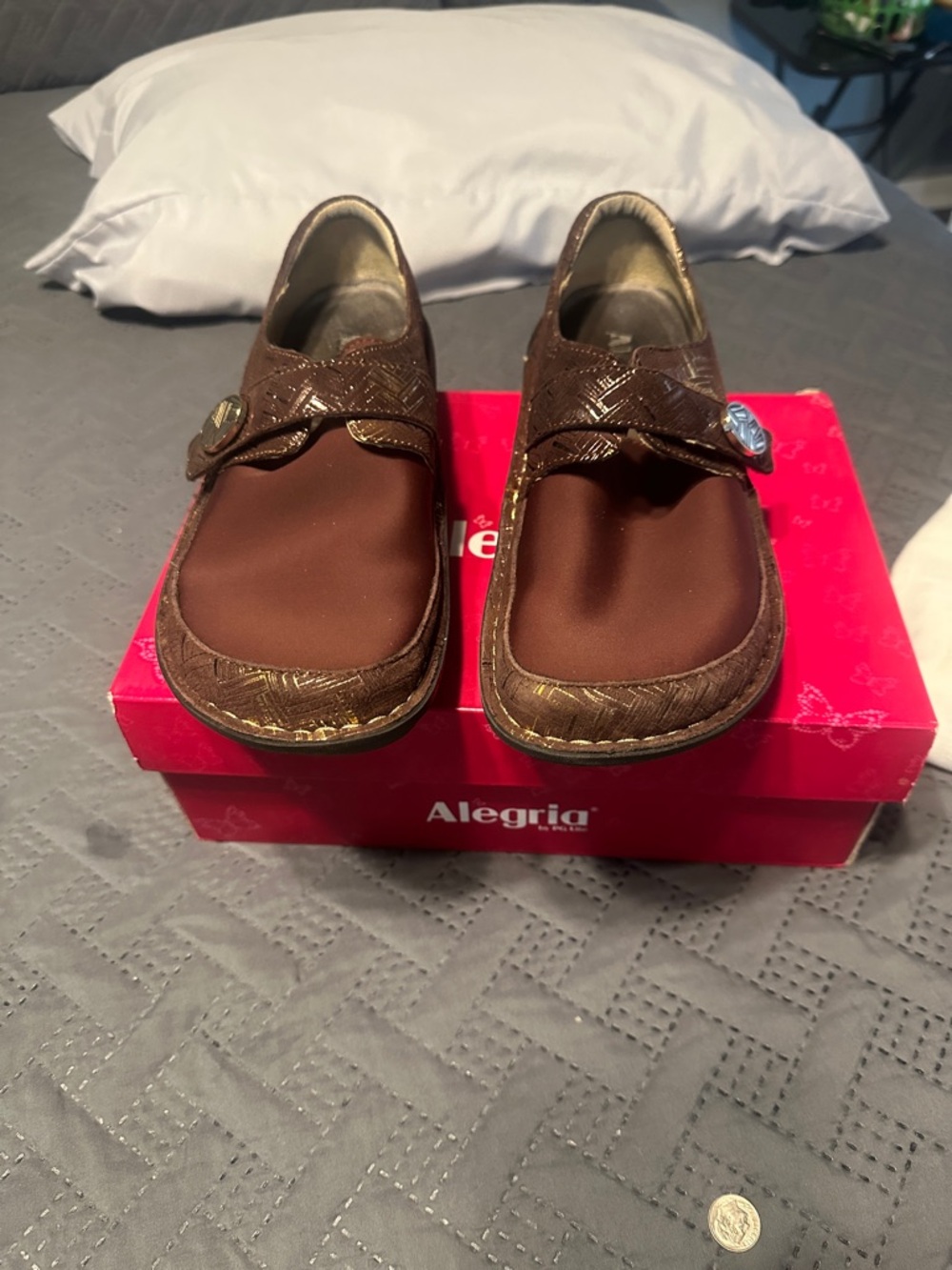 Alegria Brown Mary Jane Comfort Shoes
